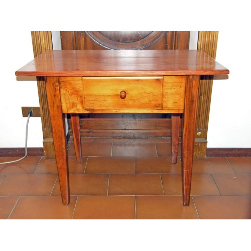 Tavolino antico epoca 800 in legno di larice